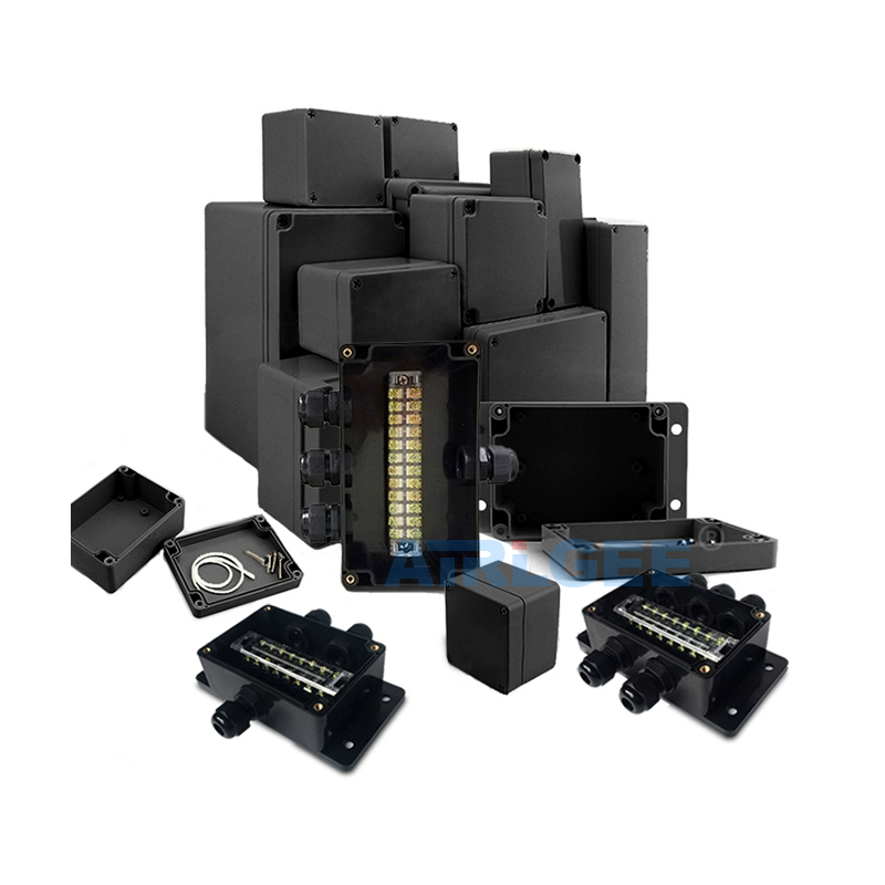 Black Waterproof Junction Box  - đánh giá và giá Outdoor Power Junction Box